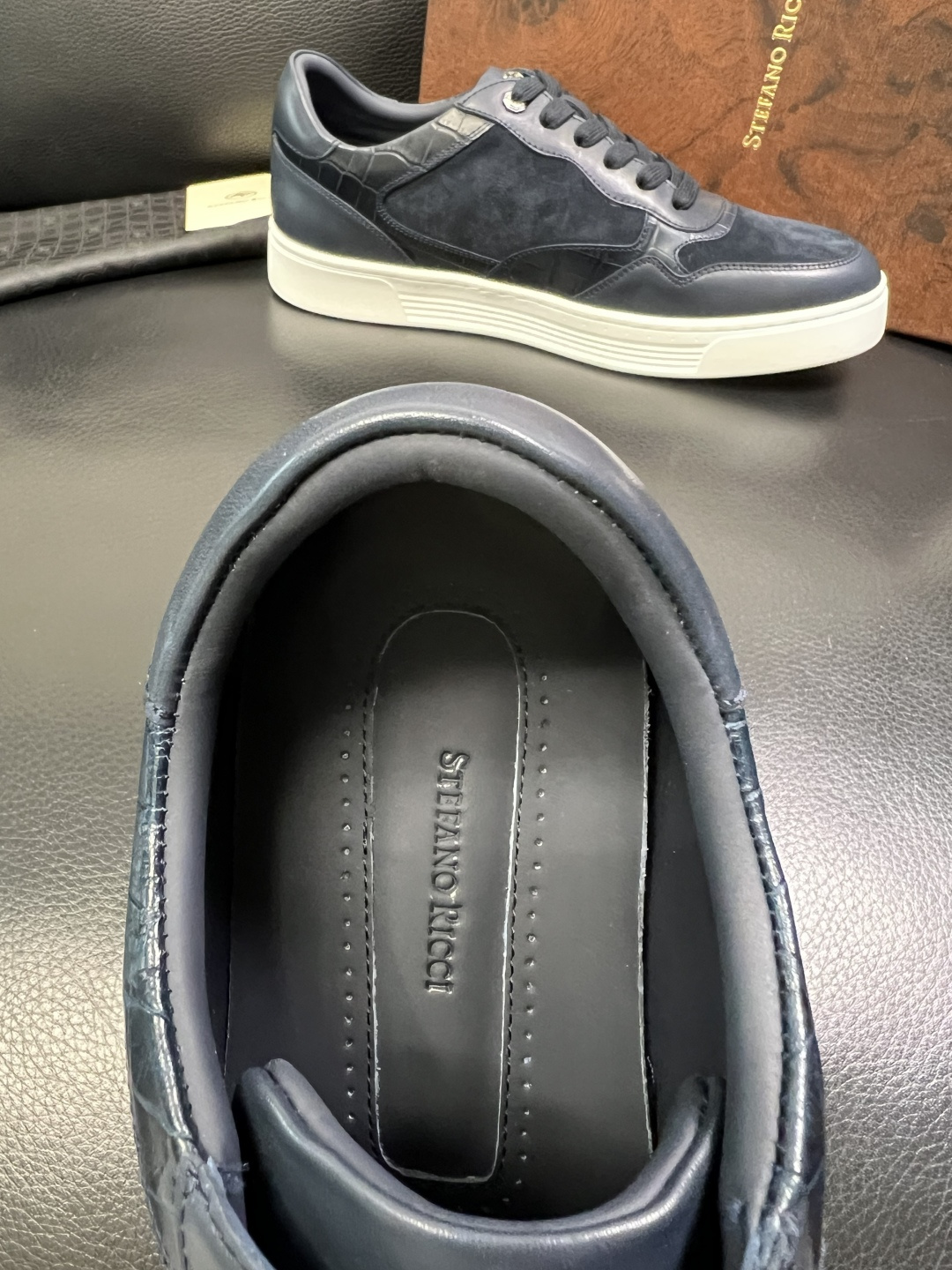 StefanoRicci 高品质 顶级工艺品 史蒂芬 劳尼治 专柜新品同步，鞋面意大利进口牛皮面料，进口