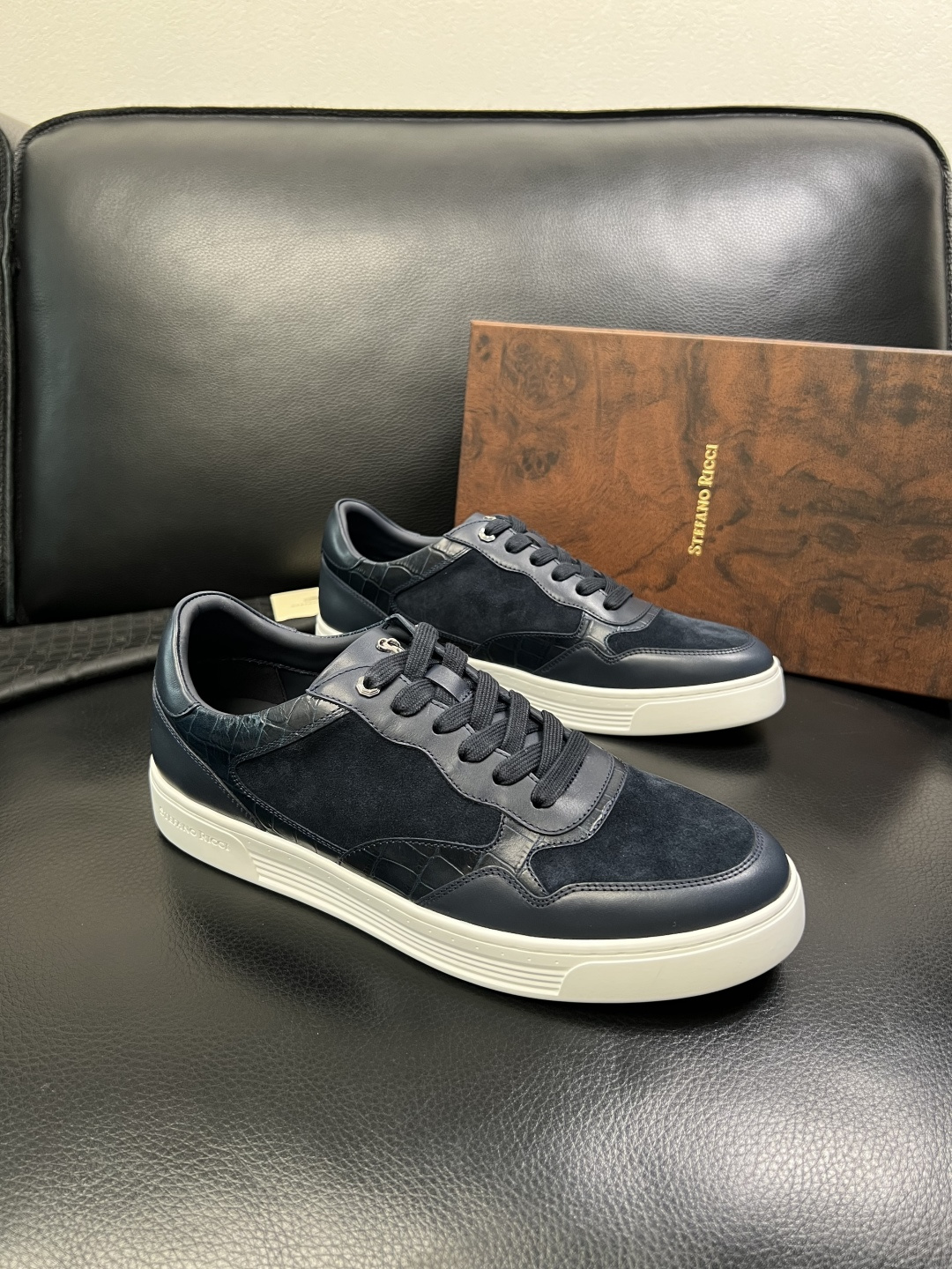 StefanoRicci 高品质 顶级工艺品 史蒂芬 劳尼治 专柜新品同步，鞋面意大利进口牛皮面料，进口