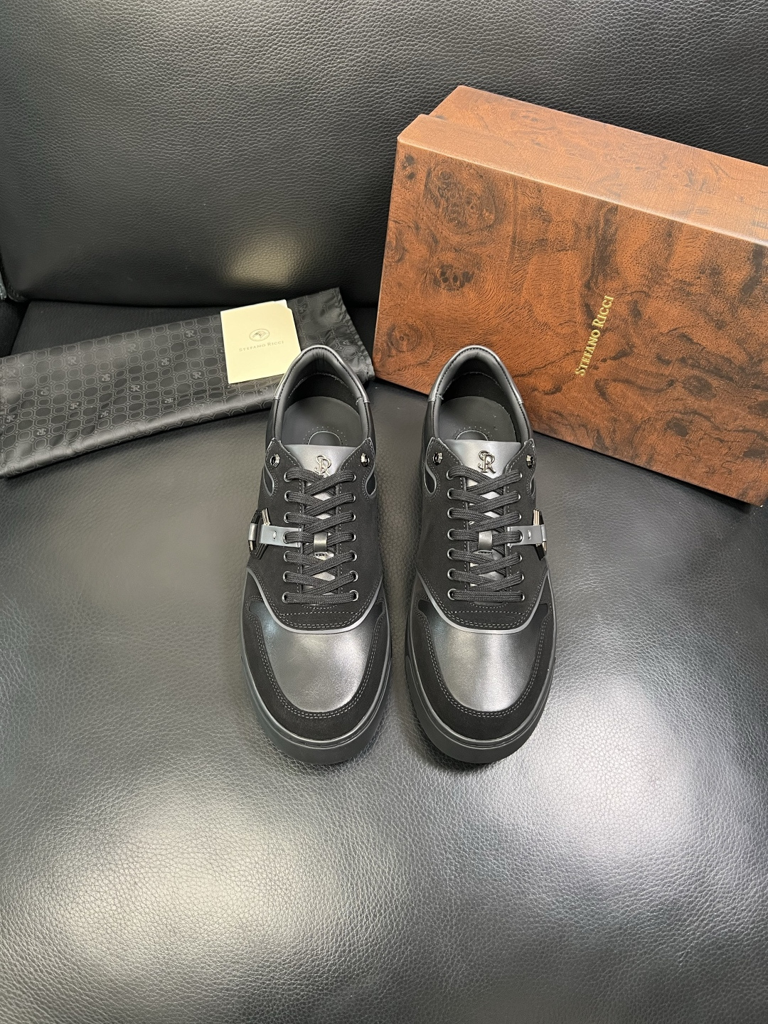 StefanoRicci 高品质 顶级工艺品 史蒂芬 劳尼治 专柜新品同步，鞋面意大利进口牛皮面料，进口