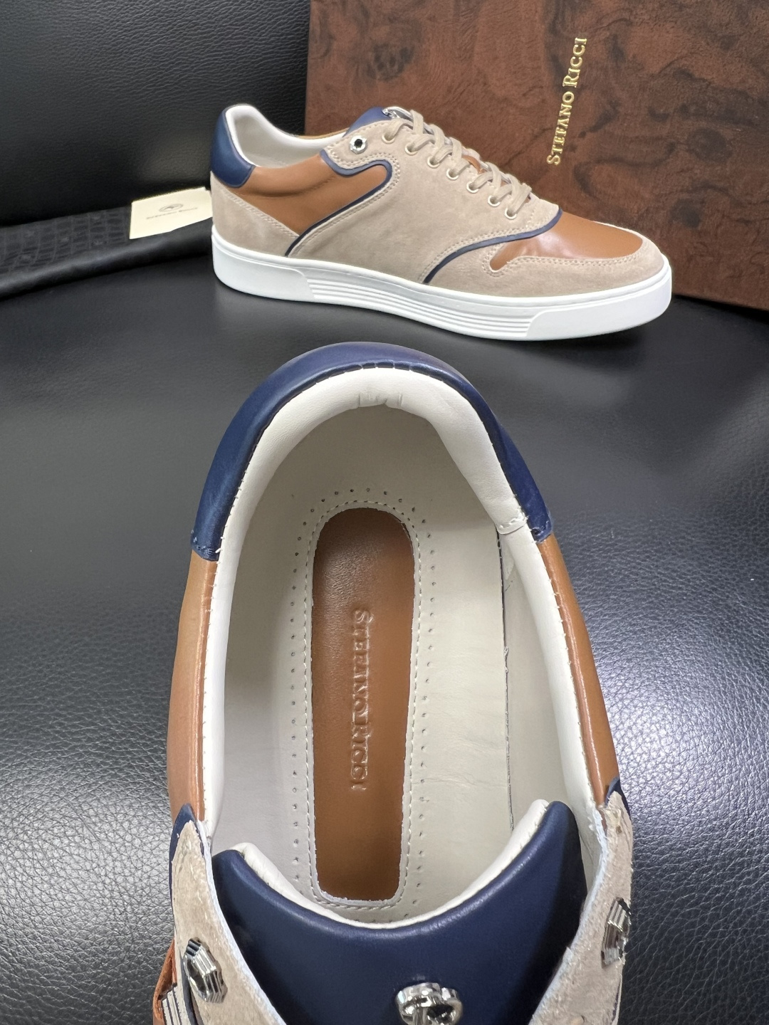 StefanoRicci 高品质 顶级工艺品 史蒂芬 劳尼治 专柜新品同步，鞋面意大利进口牛皮面料，进口