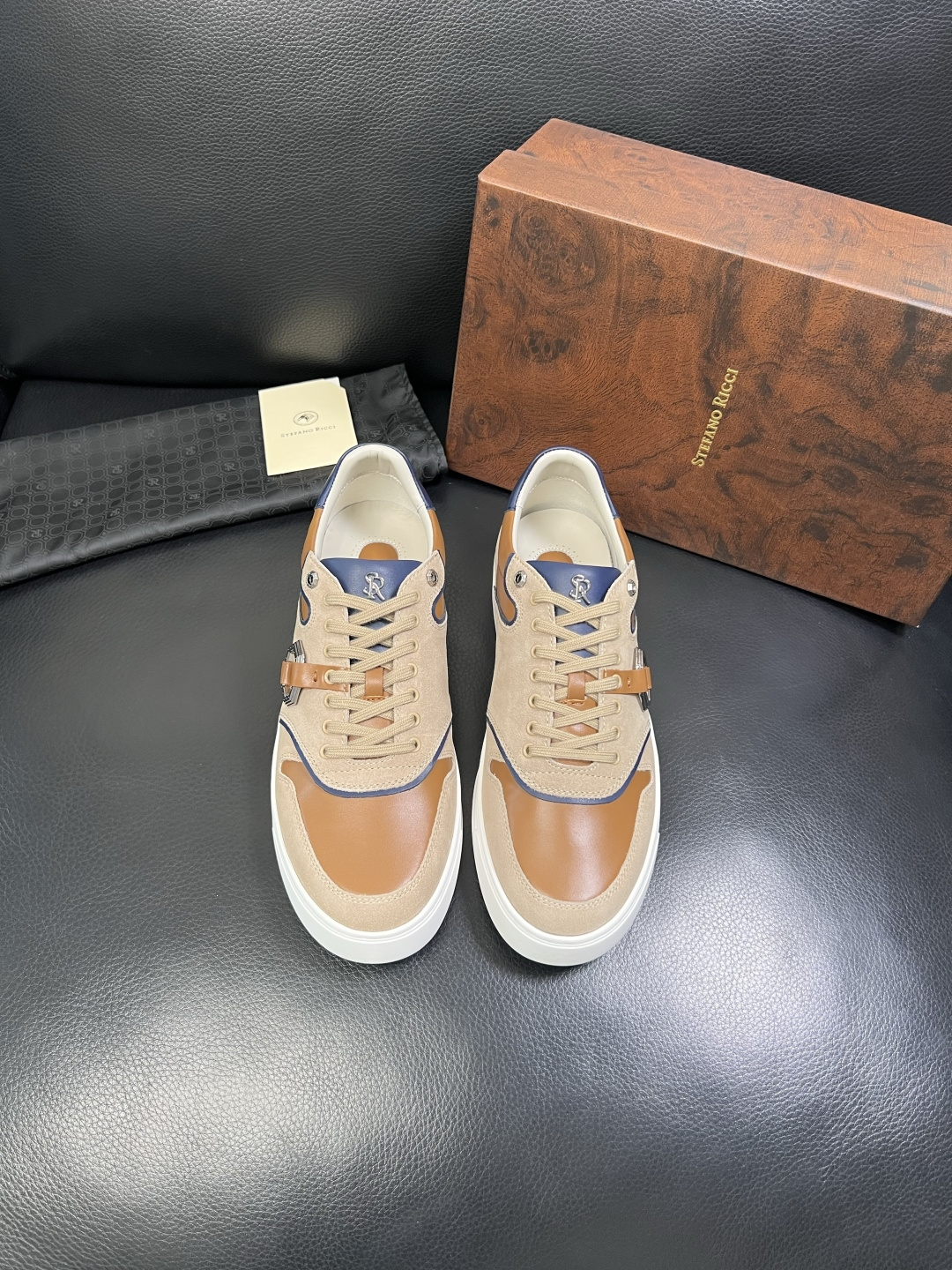 StefanoRicci 高品质 顶级工艺品 史蒂芬 劳尼治 专柜新品同步，鞋面意大利进口牛皮面料，进口