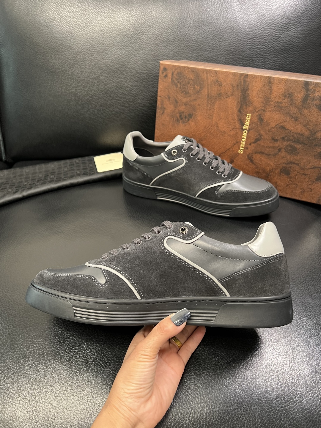 StefanoRicci 高品质 顶级工艺品 史蒂芬 劳尼治 专柜新品同步，鞋面意大利进口牛皮面料，进口