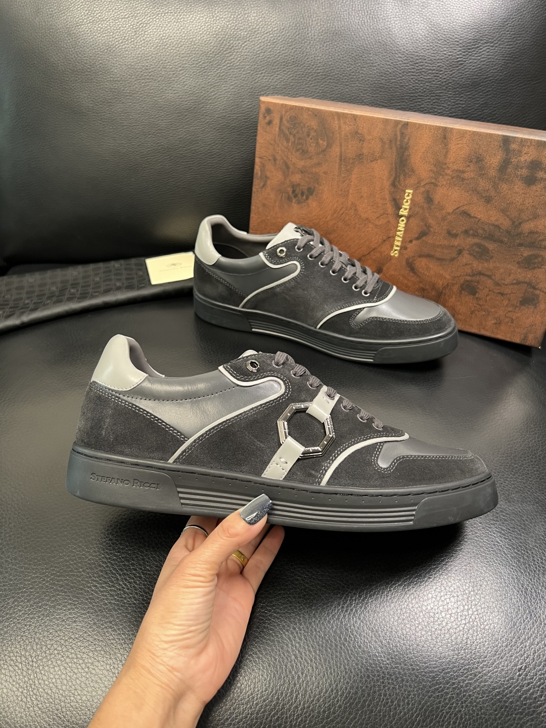 StefanoRicci 高品质 顶级工艺品 史蒂芬 劳尼治 专柜新品同步，鞋面意大利进口牛皮面料，进口