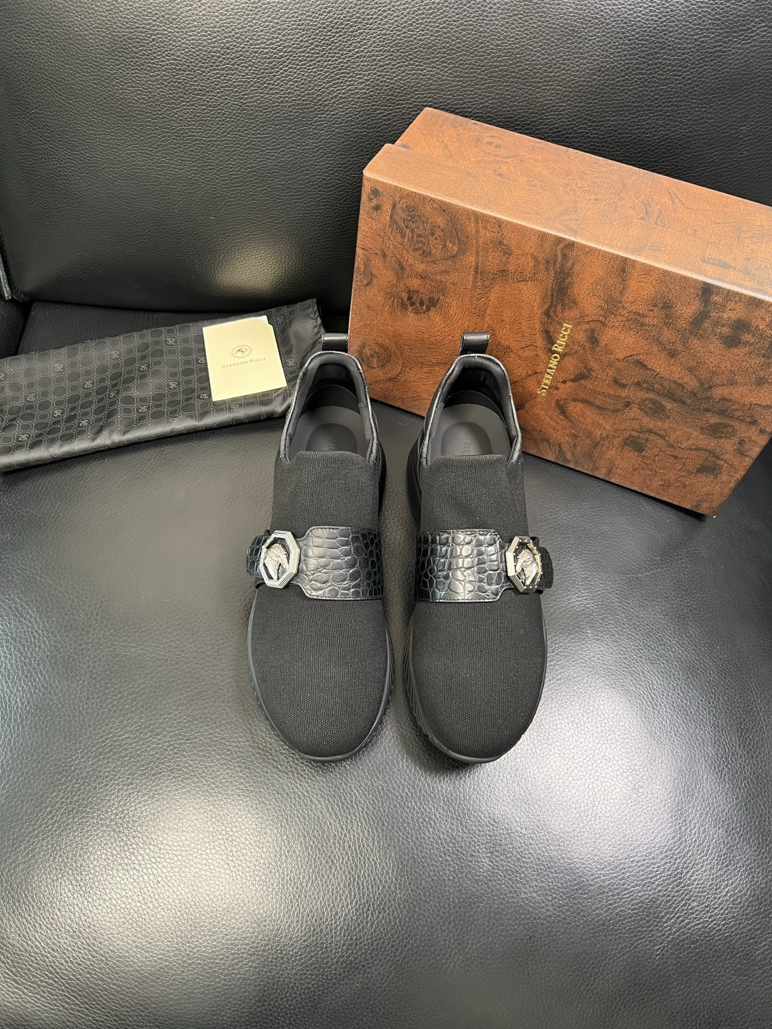 StefanoRicci 高品质 顶级工艺品 史蒂芬 劳尼治 专柜新品同步，鞋面意大利进口牛皮面料，进口