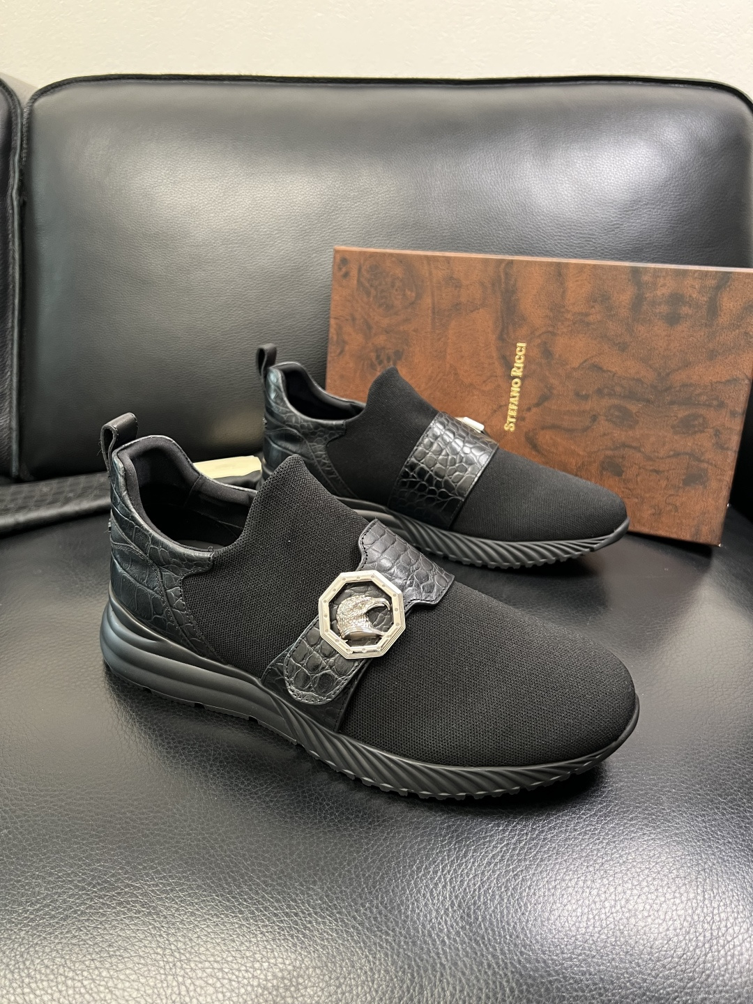 StefanoRicci 高品质 顶级工艺品 史蒂芬 劳尼治 专柜新品同步，鞋面意大利进口牛皮面料，进口