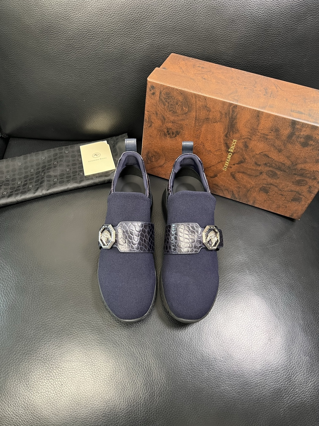 StefanoRicci 高品质 顶级工艺品 史蒂芬 劳尼治 专柜新品同步，鞋面意大利进口牛皮面料，进口