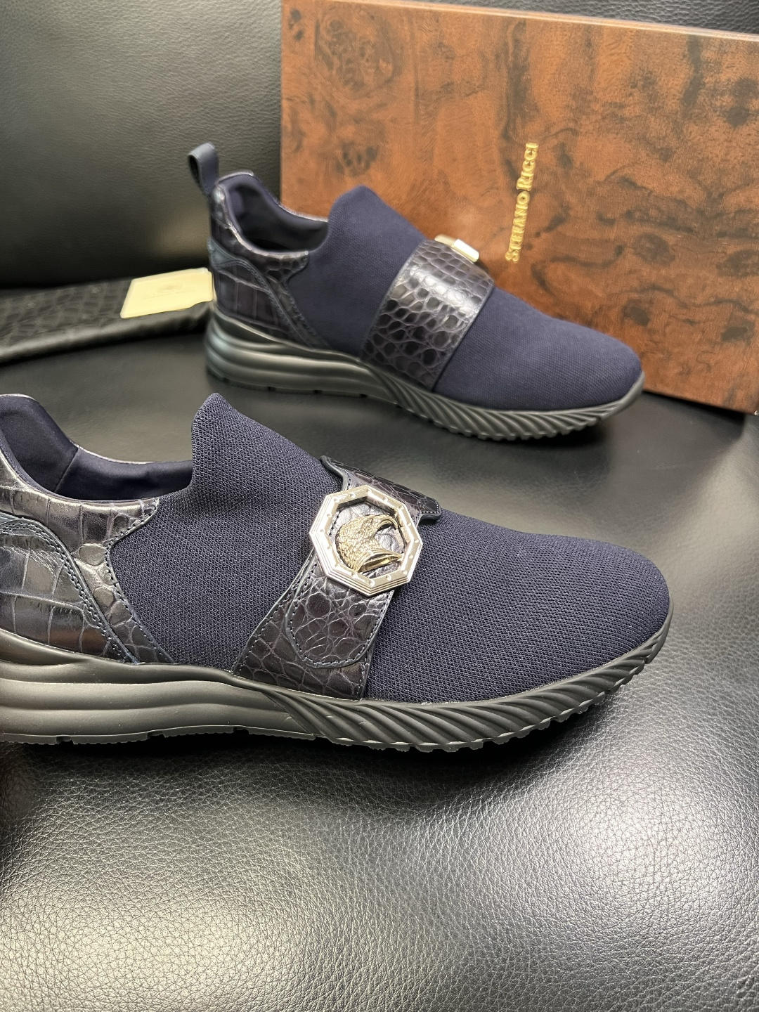 StefanoRicci 高品质 顶级工艺品 史蒂芬 劳尼治 专柜新品同步，鞋面意大利进口牛皮面料，进口