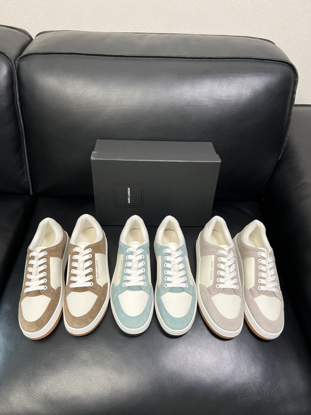 SAINT LAURENT 高品质 顶级工艺品 圣罗兰 专柜同步发售原厂配置，意大利进口牛皮面料，全进口