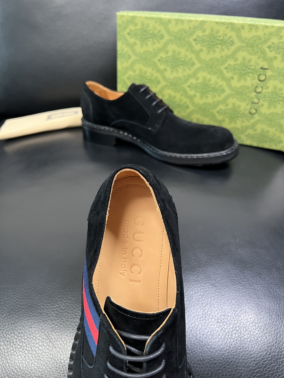 Gucci 高品质 顶级工艺品 古奇 皮鞋系列专柜同步 原厂配置，意大利进口原版牛皮，进口水染牛里 ，鞋