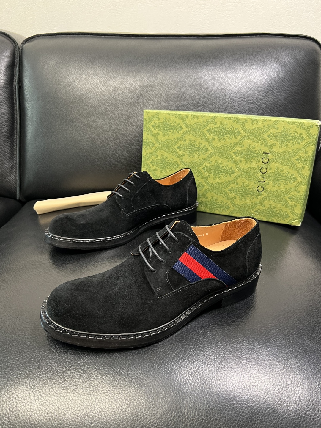 Gucci 高品质 顶级工艺品 古奇 皮鞋系列专柜同步 原厂配置，意大利进口原版牛皮，进口水染牛里 ，鞋