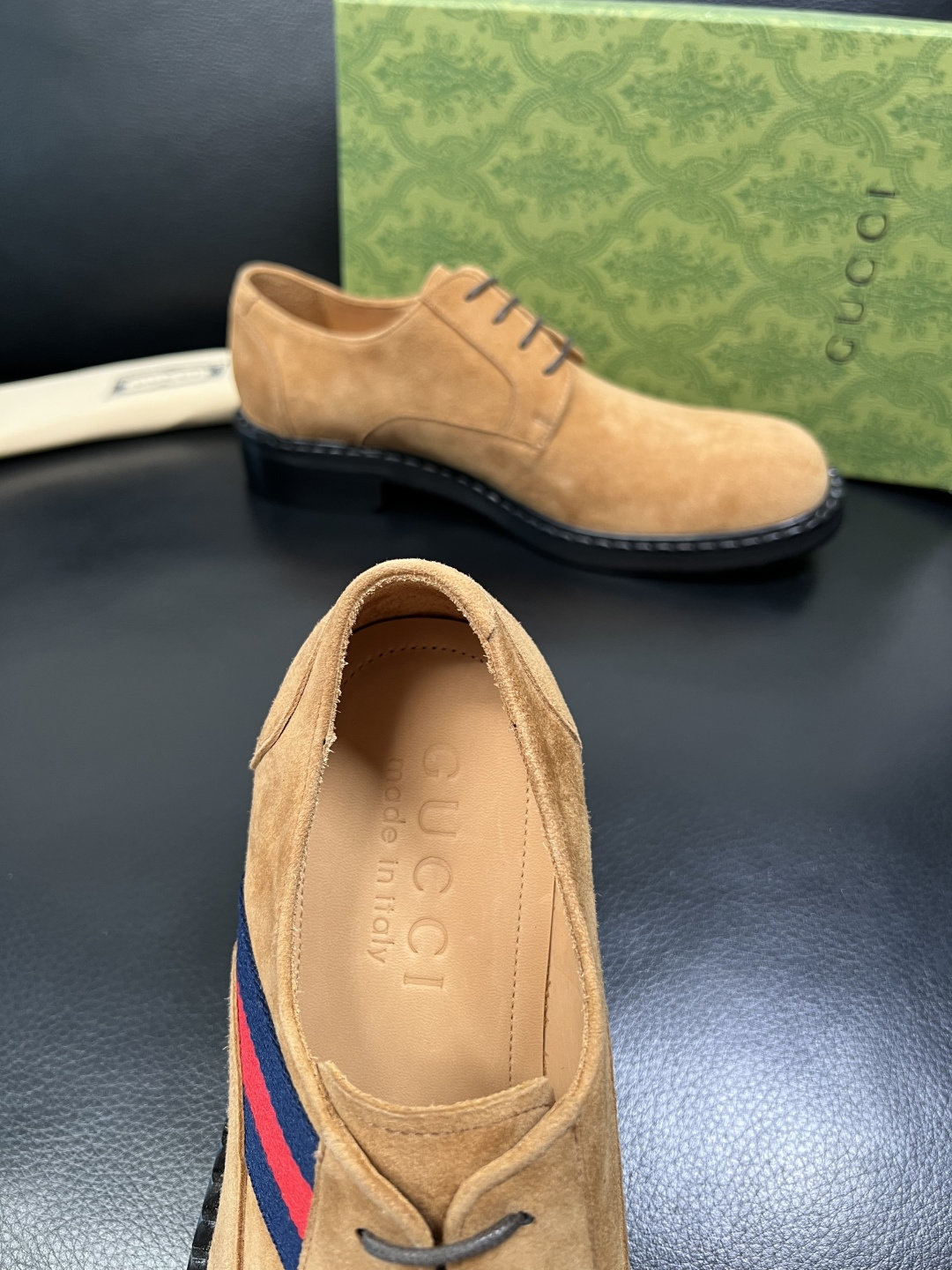 Gucci 高品质 顶级工艺品 古奇 皮鞋系列专柜同步 原厂配置，意大利进口原版牛皮，进口水染牛里 ，鞋