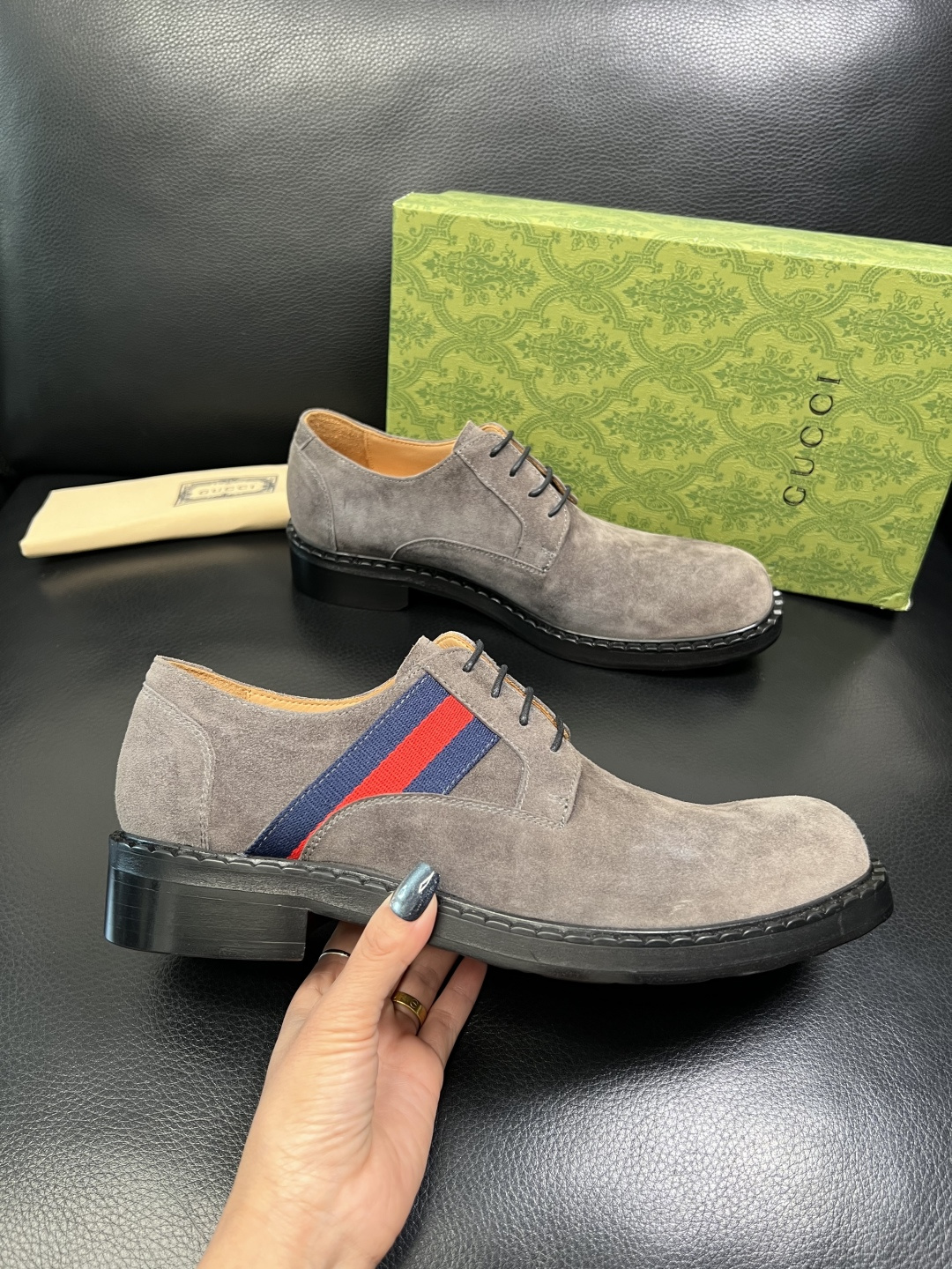 Gucci 高品质 顶级工艺品 古奇 皮鞋系列专柜同步 原厂配置，意大利进口原版牛皮，进口水染牛里 ，鞋