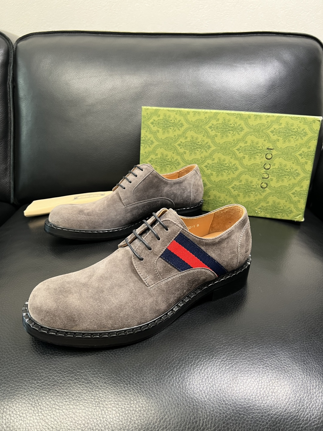 Gucci 高品质 顶级工艺品 古奇 皮鞋系列专柜同步 原厂配置，意大利进口原版牛皮，进口水染牛里 ，鞋