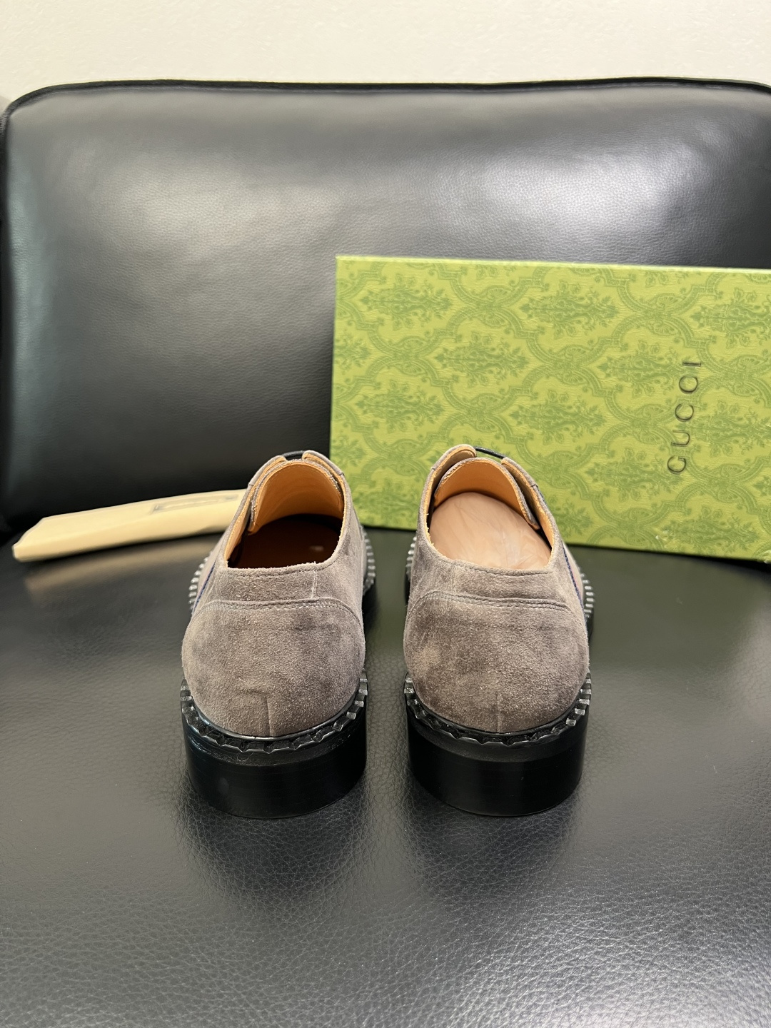 Gucci 高品质 顶级工艺品 古奇 皮鞋系列专柜同步 原厂配置，意大利进口原版牛皮，进口水染牛里 ，鞋