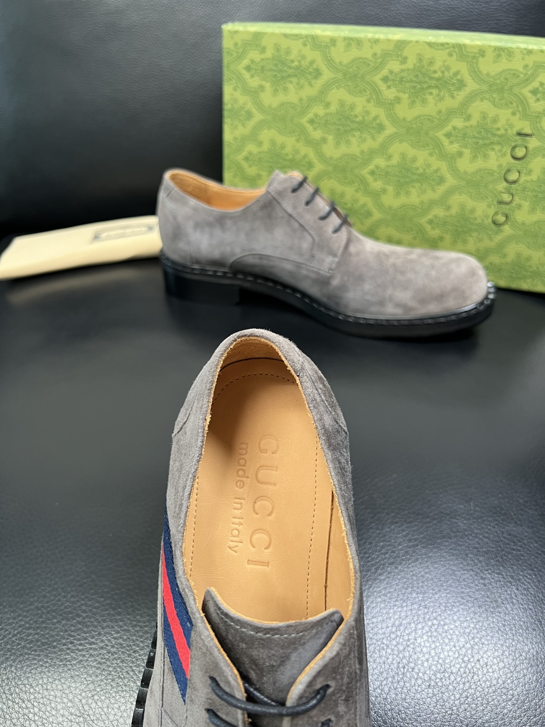 Gucci 高品质 顶级工艺品 古奇 皮鞋系列专柜同步 原厂配置，意大利进口原版牛皮，进口水染牛里 ，鞋