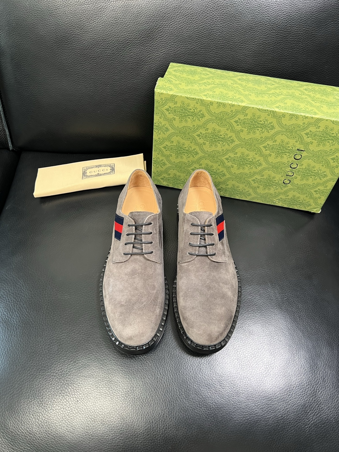 Gucci 高品质 顶级工艺品 古奇 皮鞋系列专柜同步 原厂配置，意大利进口原版牛皮，进口水染牛里 ，鞋
