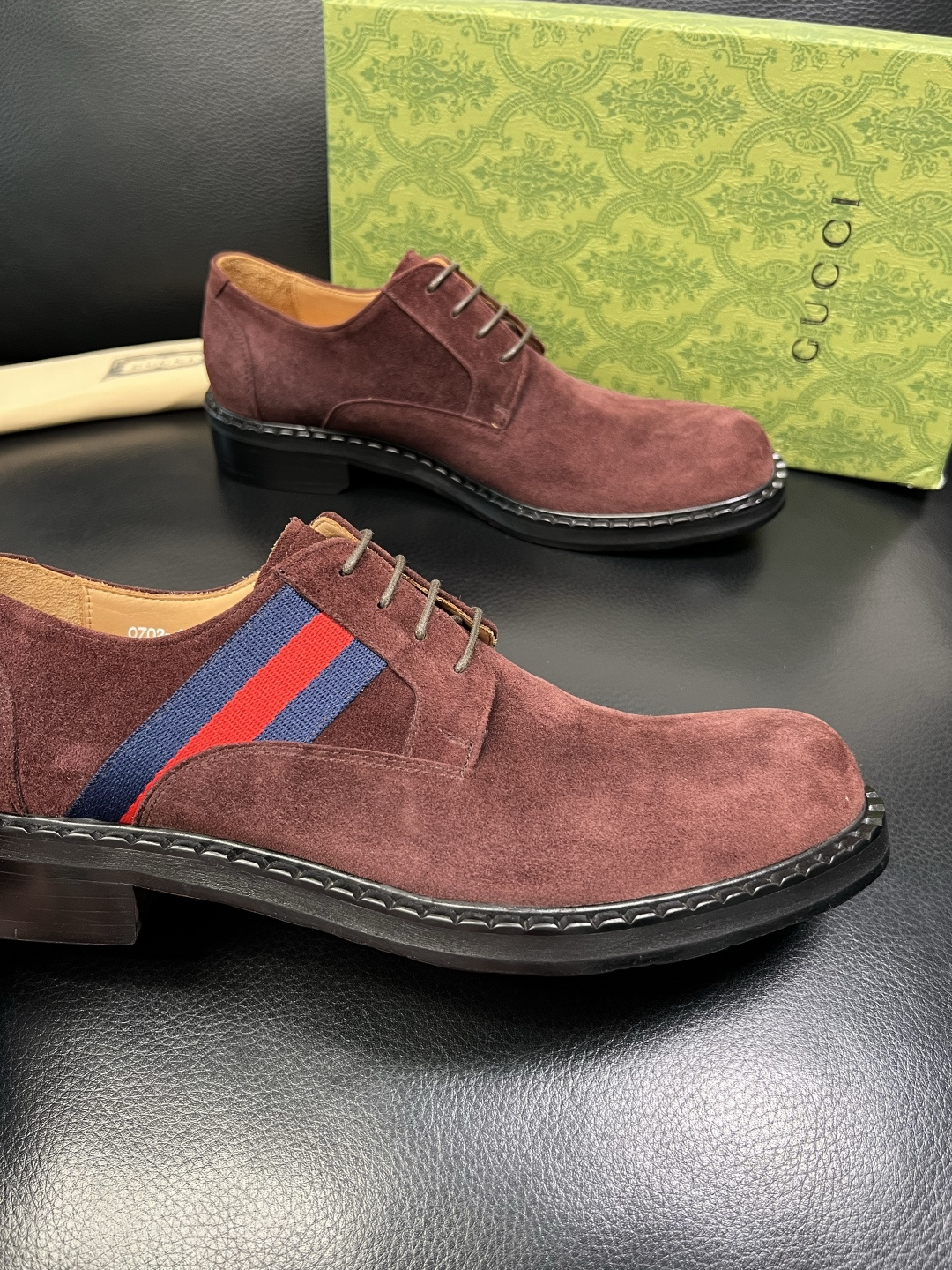 Gucci 高品质 顶级工艺品 古奇 皮鞋系列专柜同步 原厂配置，意大利进口原版牛皮，进口水染牛里 ，鞋