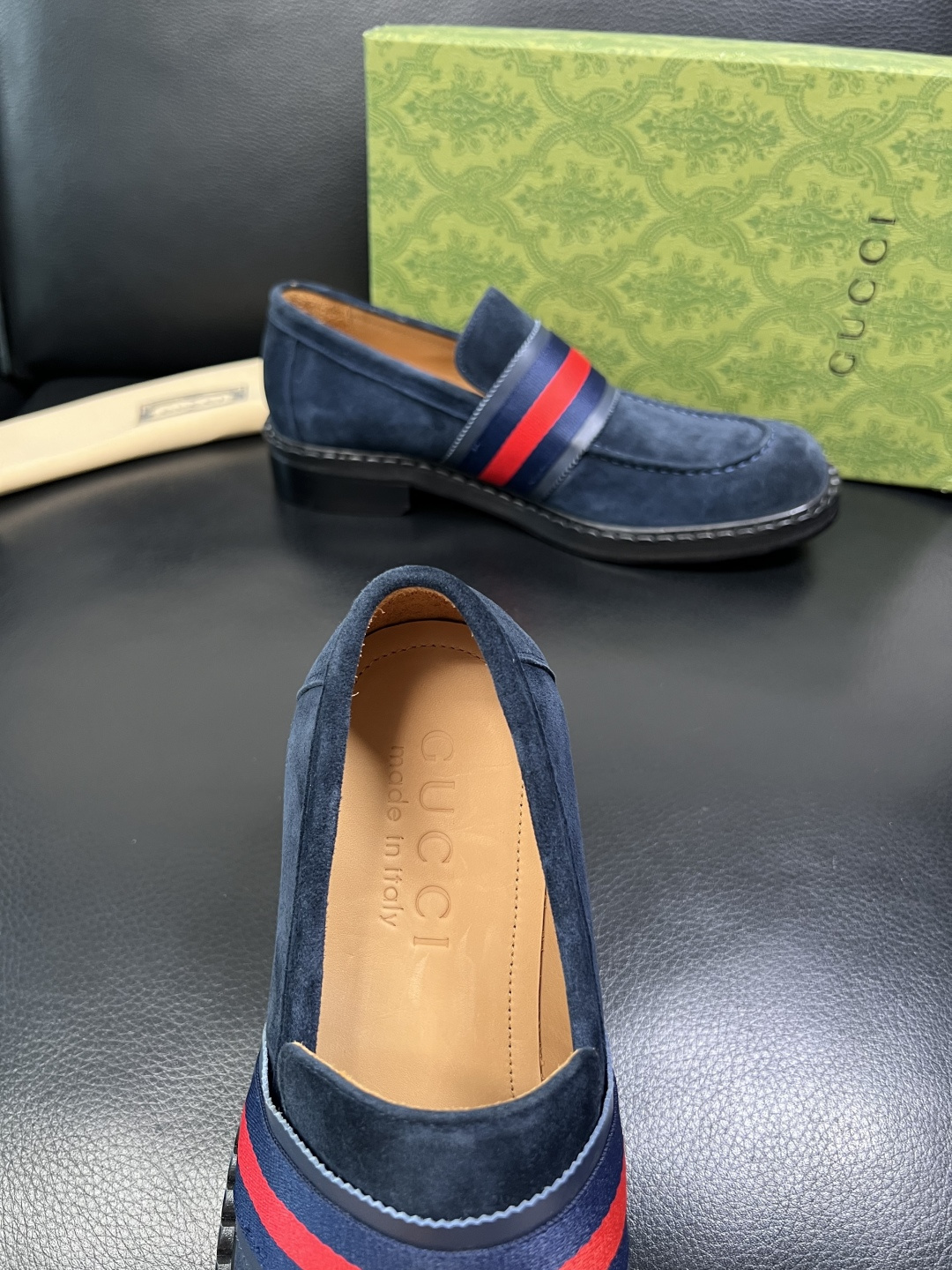 Gucci 高品质 顶级工艺品 古奇 皮鞋系列专柜同步 原厂配置，意大利进口原版牛皮，进口水染牛里 ，鞋