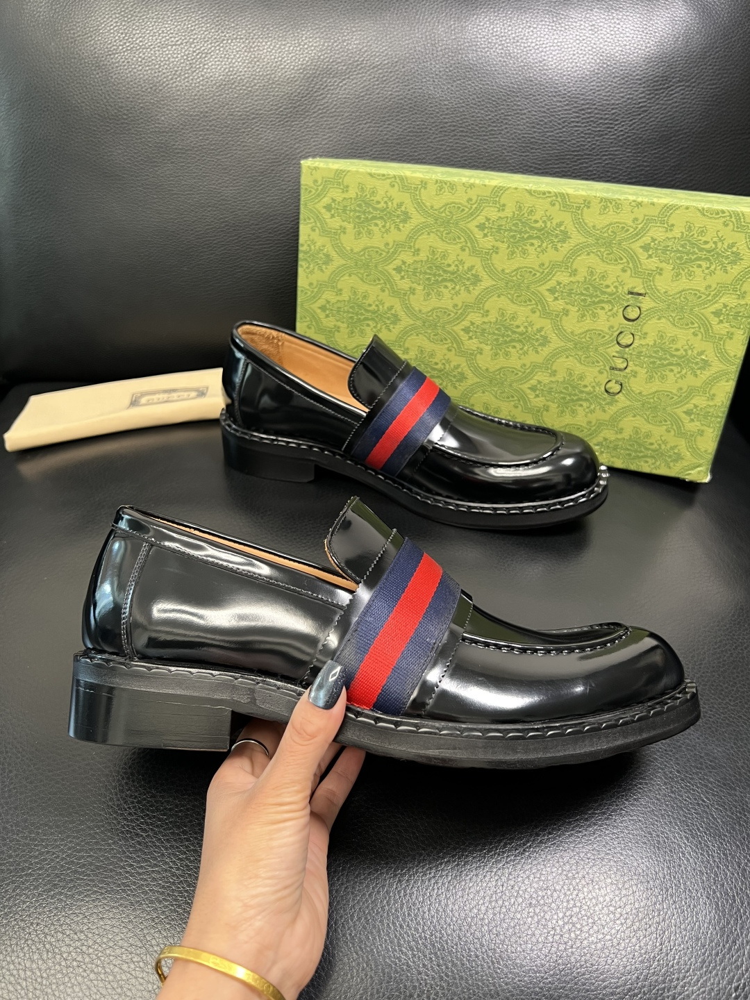 Gucci 高品质 顶级工艺品 古奇 皮鞋系列专柜同步 原厂配置，意大利进口原版牛皮，进口水染牛里 ，鞋