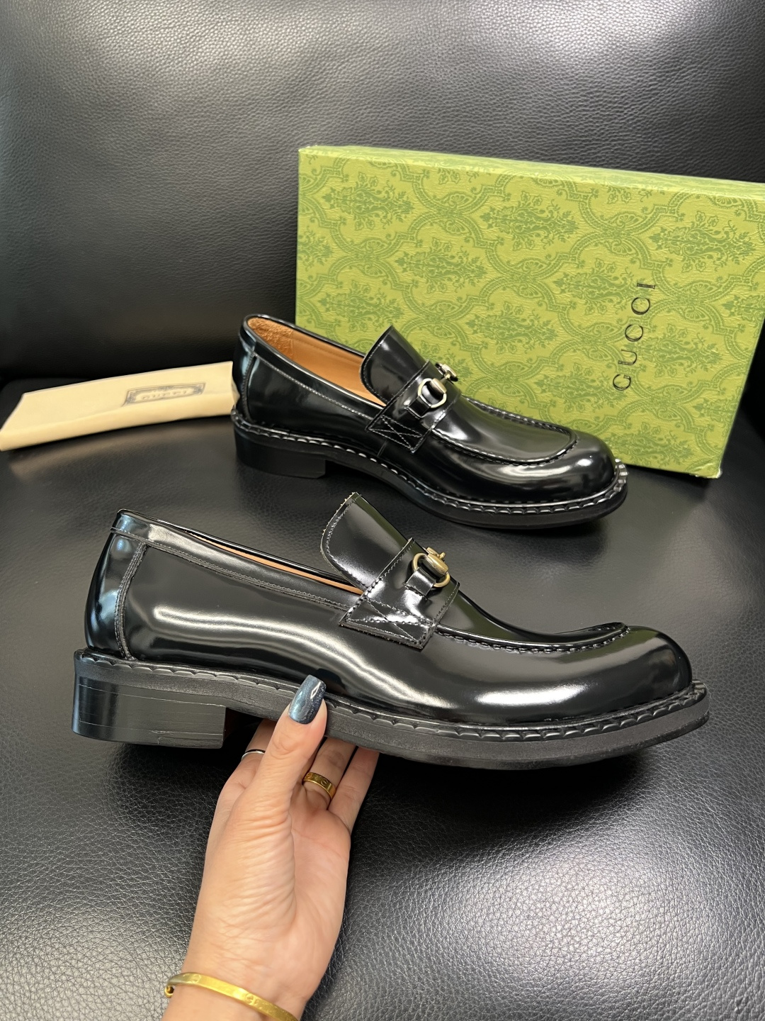 Gucci 高品质 顶级工艺品 古奇 皮鞋系列专柜同步 原厂配置，意大利进口原版牛皮，进口水染牛里 ，鞋