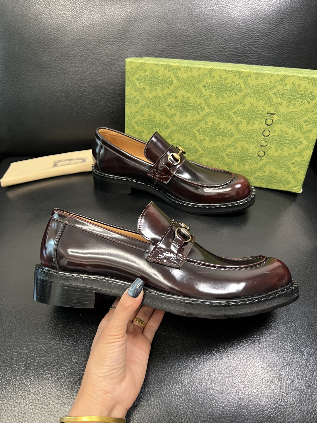 Gucci 高品质 顶级工艺品 古奇 皮鞋系列专柜同步 原厂配置，意大利进口原版牛皮，进口水染牛里 ，鞋