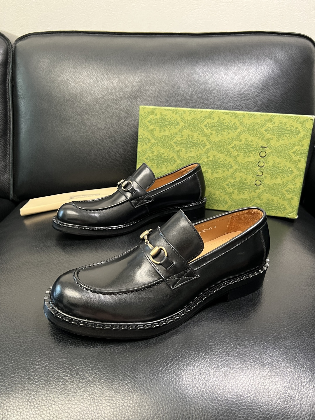 Gucci 高品质 顶级工艺品 古奇 皮鞋系列专柜同步 原厂配置，意大利进口原版牛皮，进口水染牛里 ，鞋
