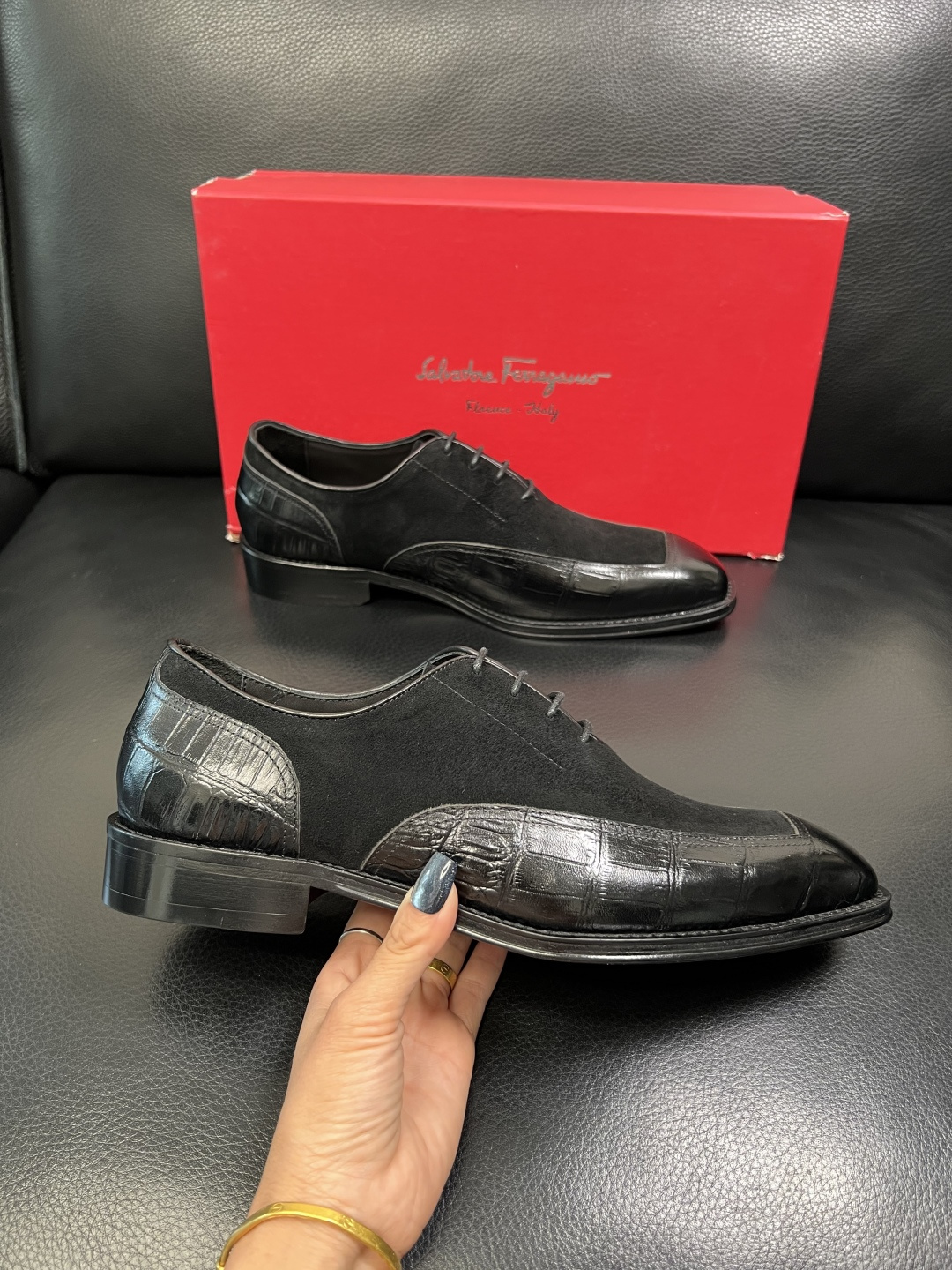 Ferragamo 高品质 顶级工艺品 菲拉格慕 皮鞋 专柜同步发售原厂配置，意大利进口原版牛皮，进口水