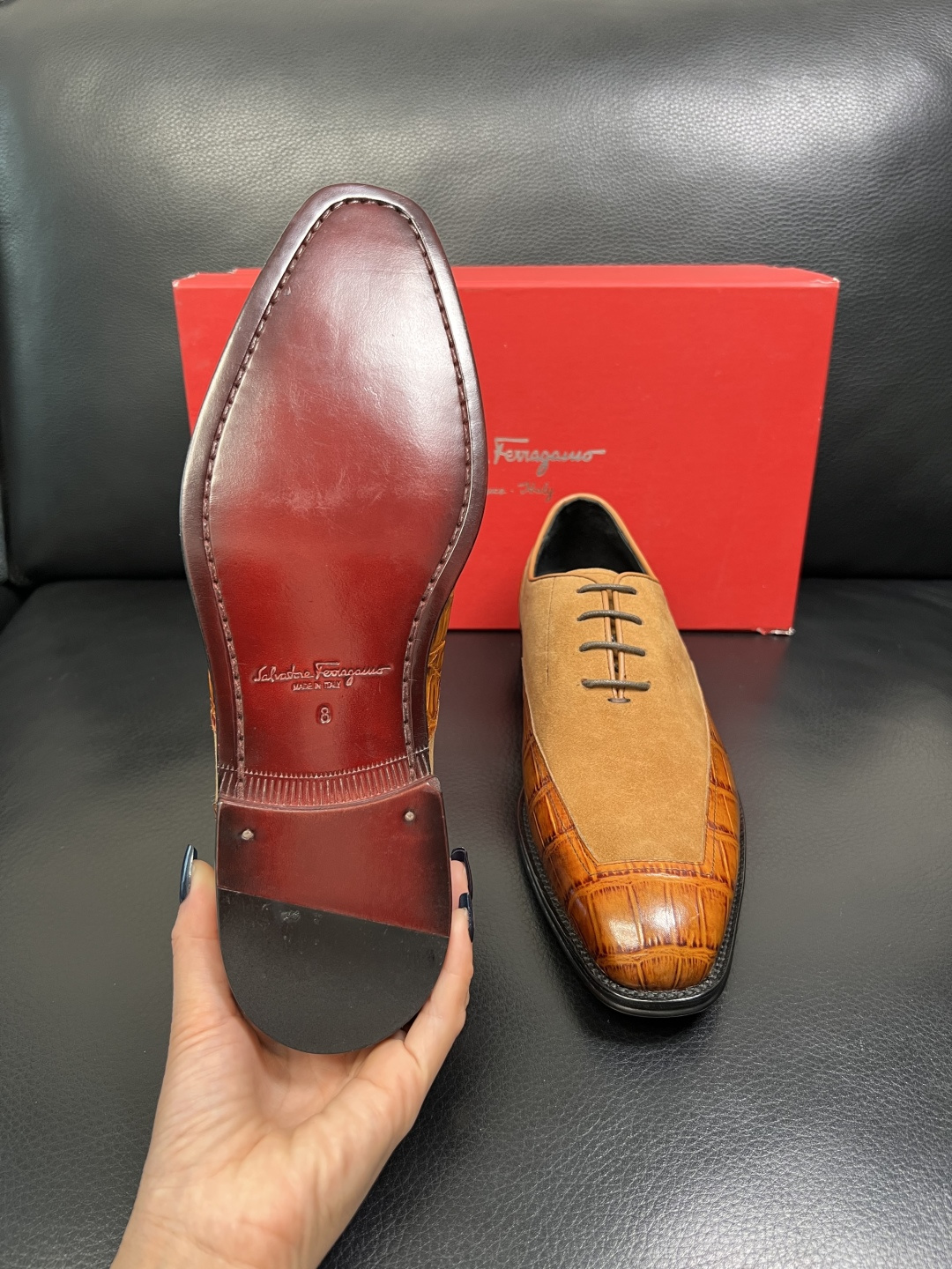 Ferragamo 高品质 顶级工艺品 菲拉格慕 皮鞋 专柜同步发售原厂配置，意大利进口原版牛皮，进口水