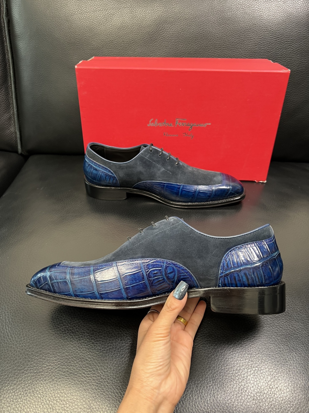 Ferragamo 高品质 顶级工艺品 菲拉格慕 皮鞋 专柜同步发售原厂配置，意大利进口原版牛皮，进口水