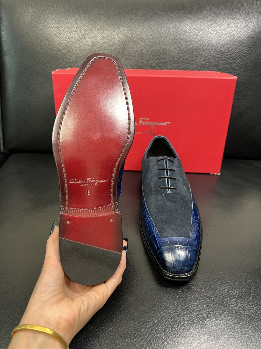 Ferragamo 高品质 顶级工艺品 菲拉格慕 皮鞋 专柜同步发售原厂配置，意大利进口原版牛皮，进口水