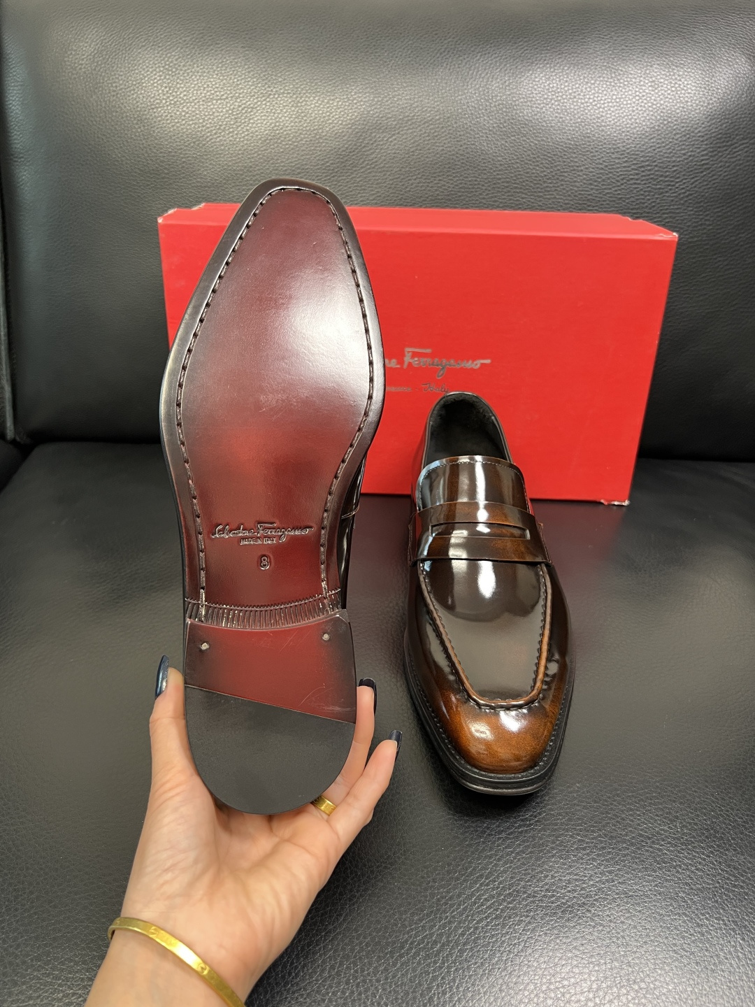 Ferragamo 高品质 顶级工艺品 菲拉格慕 皮鞋 专柜同步发售原厂配置，意大利进口原版牛皮，进口水