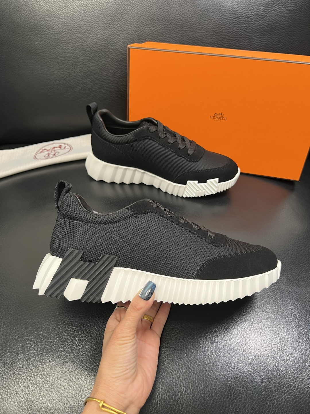 Hermes 高品质 顶级工艺品 爱马仕 专柜同步发售原厂配置，意大利进口原版牛皮面料，高品质拼接工艺，