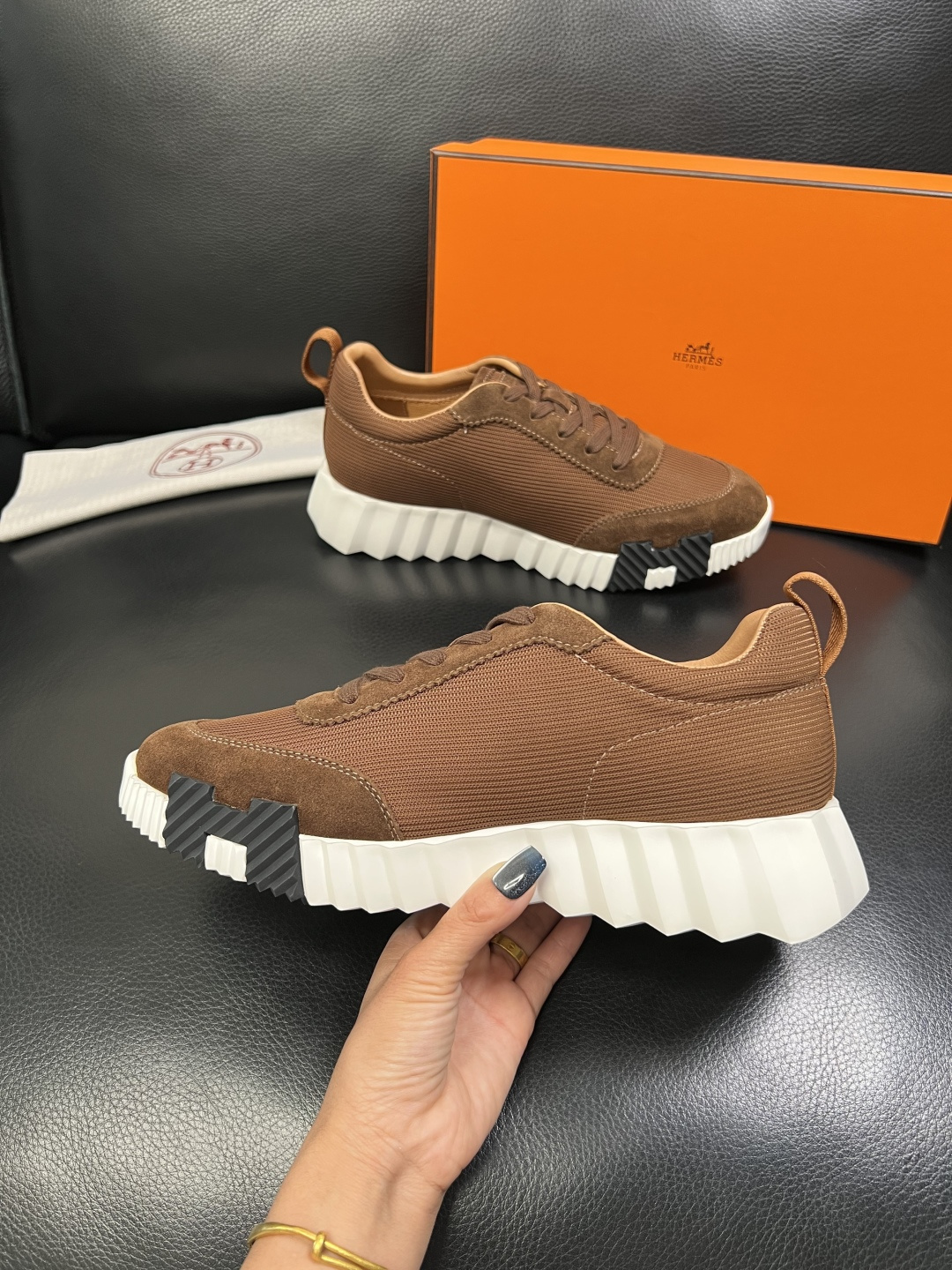 Hermes 高品质 顶级工艺品 爱马仕 专柜同步发售原厂配置，意大利进口原版牛皮面料，高品质拼接工艺，