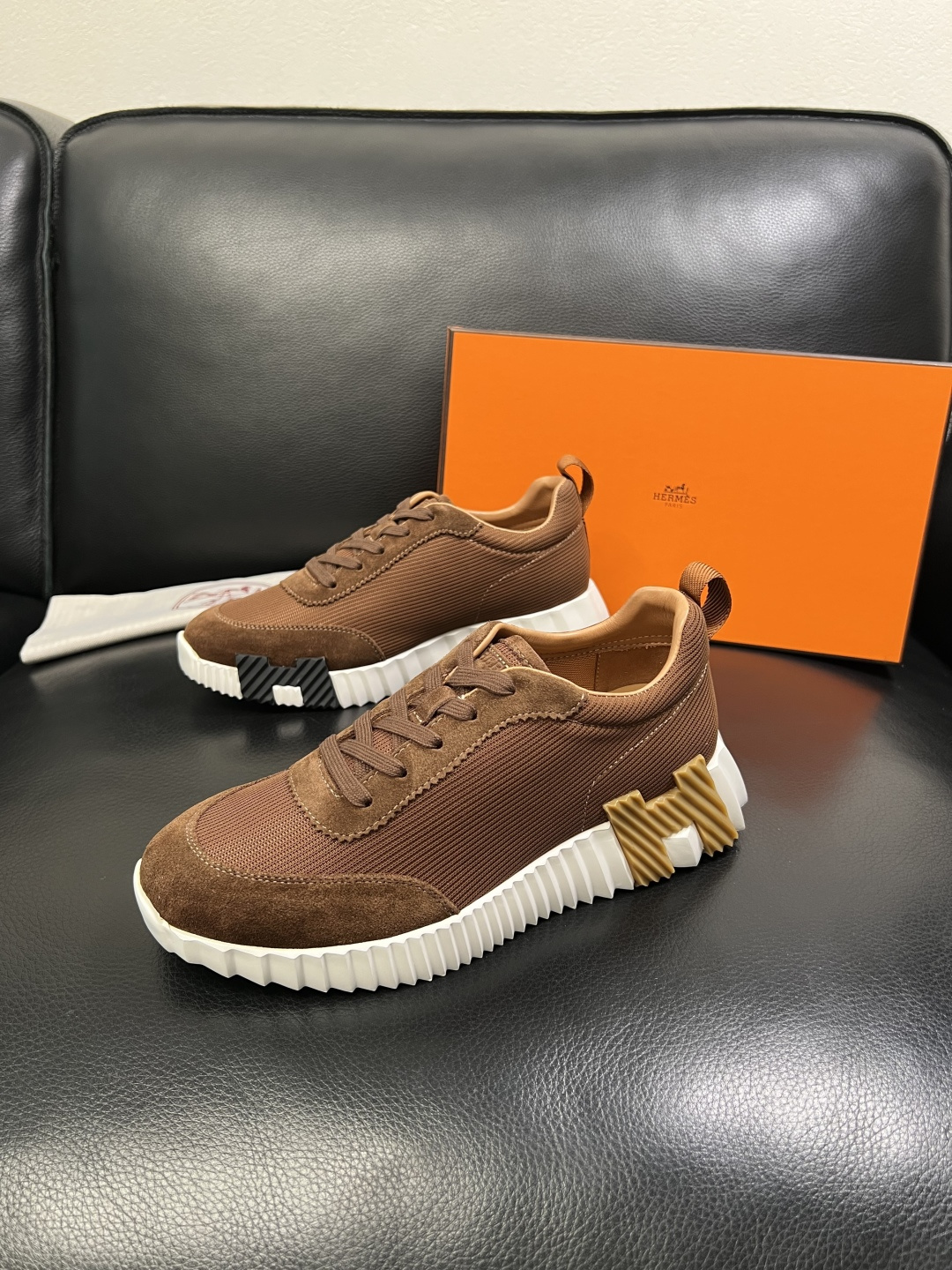 Hermes 高品质 顶级工艺品 爱马仕 专柜同步发售原厂配置，意大利进口原版牛皮面料，高品质拼接工艺，