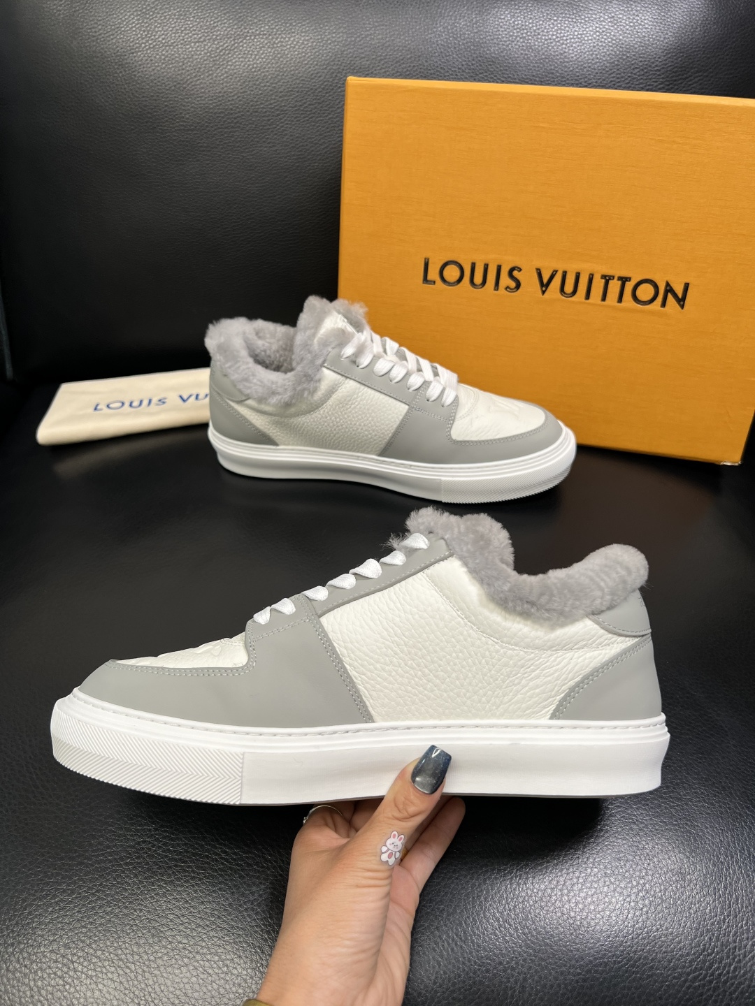 Lv 高品质 顶级工艺品 路易威登，运动板鞋专柜同步，鞋面意大利进口，高品质拼接缤纷色彩复杂工艺品，进口