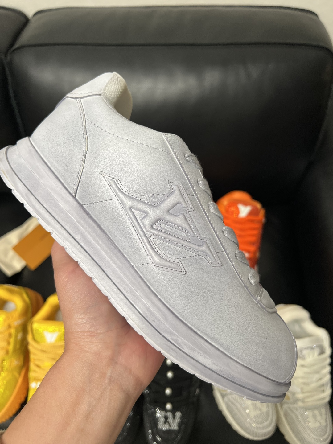 Lv 高品质 顶级工艺品 路易威登，运动板鞋专柜同步，鞋面意大利进口，高品质拼接缤纷色彩复杂工艺品，进口