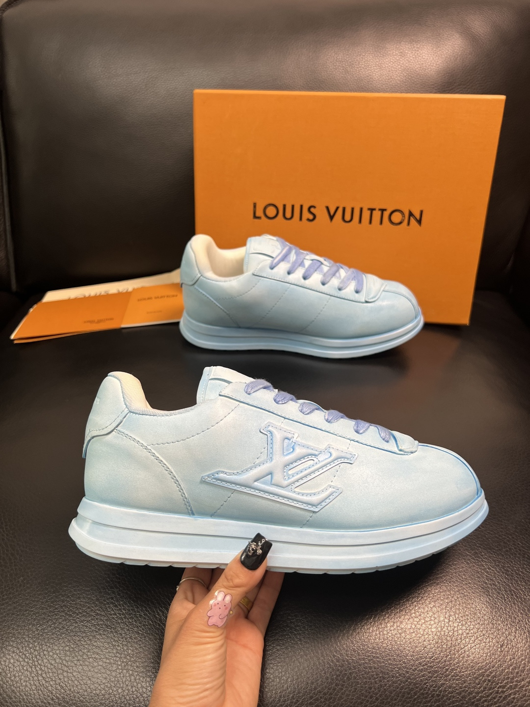 Lv 高品质 顶级工艺品 路易威登，运动板鞋专柜同步，鞋面意大利进口，高品质拼接缤纷色彩复杂工艺品，进口