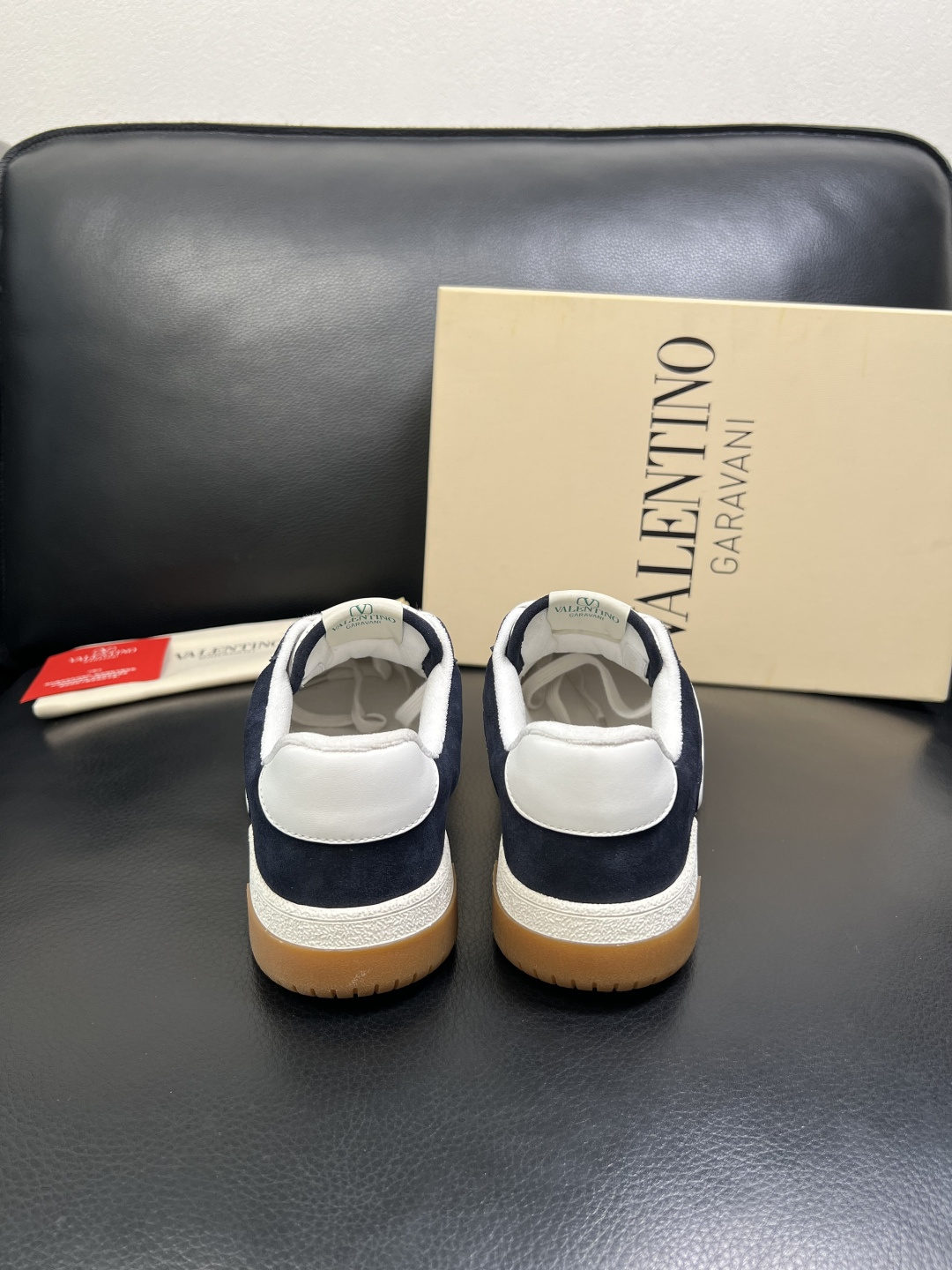 VALENTINO 高品质 顶级工艺品 华伦天奴，运动板鞋专柜同步，鞋面意大利进口，高品质拼接缤纷色彩复