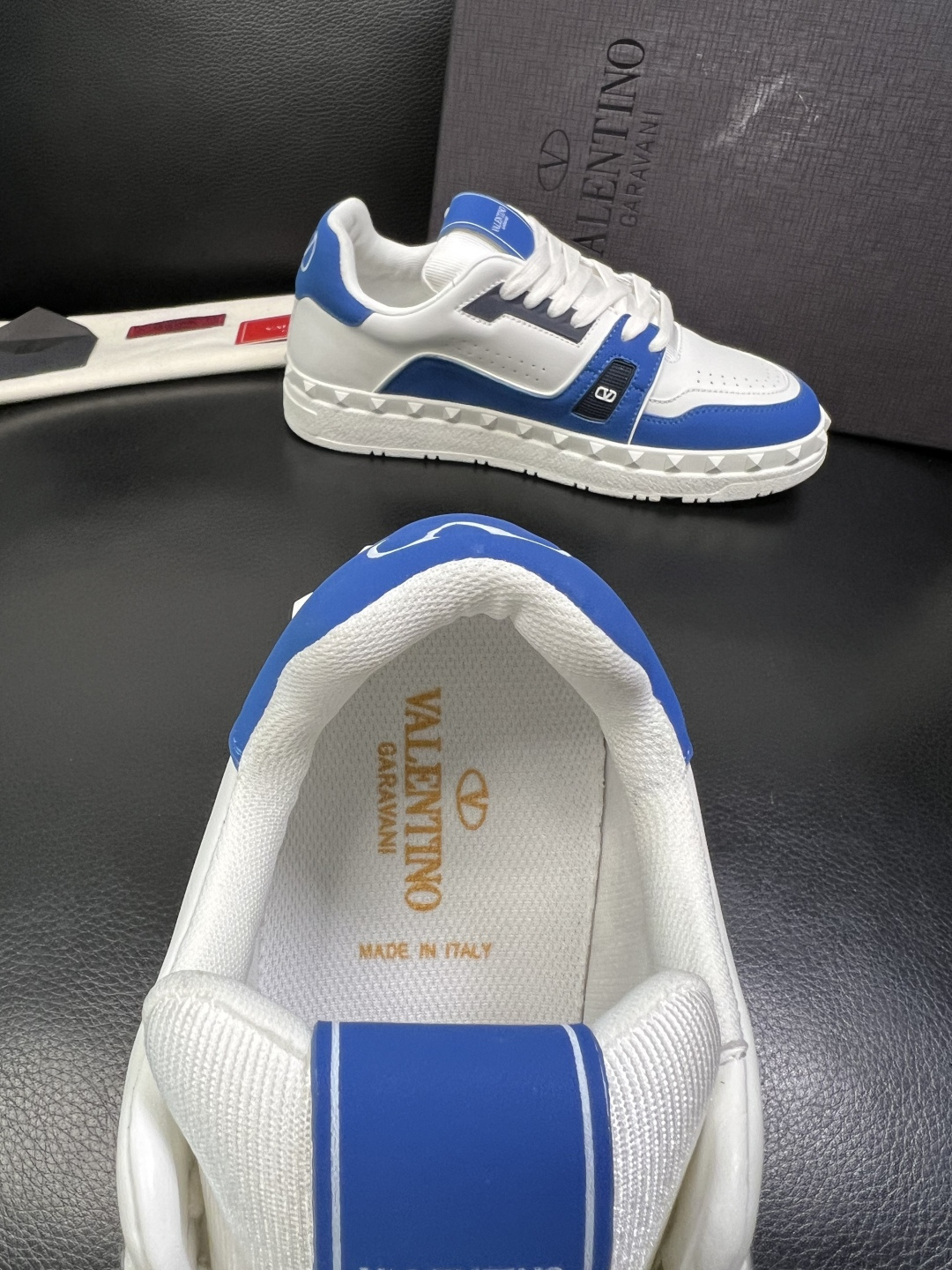 VALENTINO 高品质 顶级工艺品 华伦天奴，运动板鞋专柜同步，鞋面意大利进口，高品质拼接缤纷色彩复