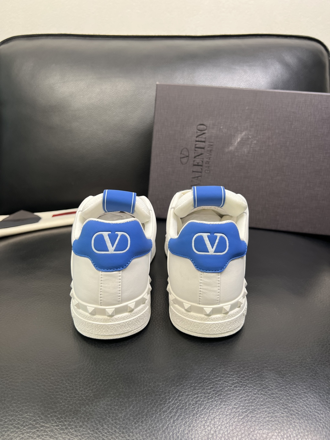 VALENTINO 高品质 顶级工艺品 华伦天奴，运动板鞋专柜同步，鞋面意大利进口，高品质拼接缤纷色彩复