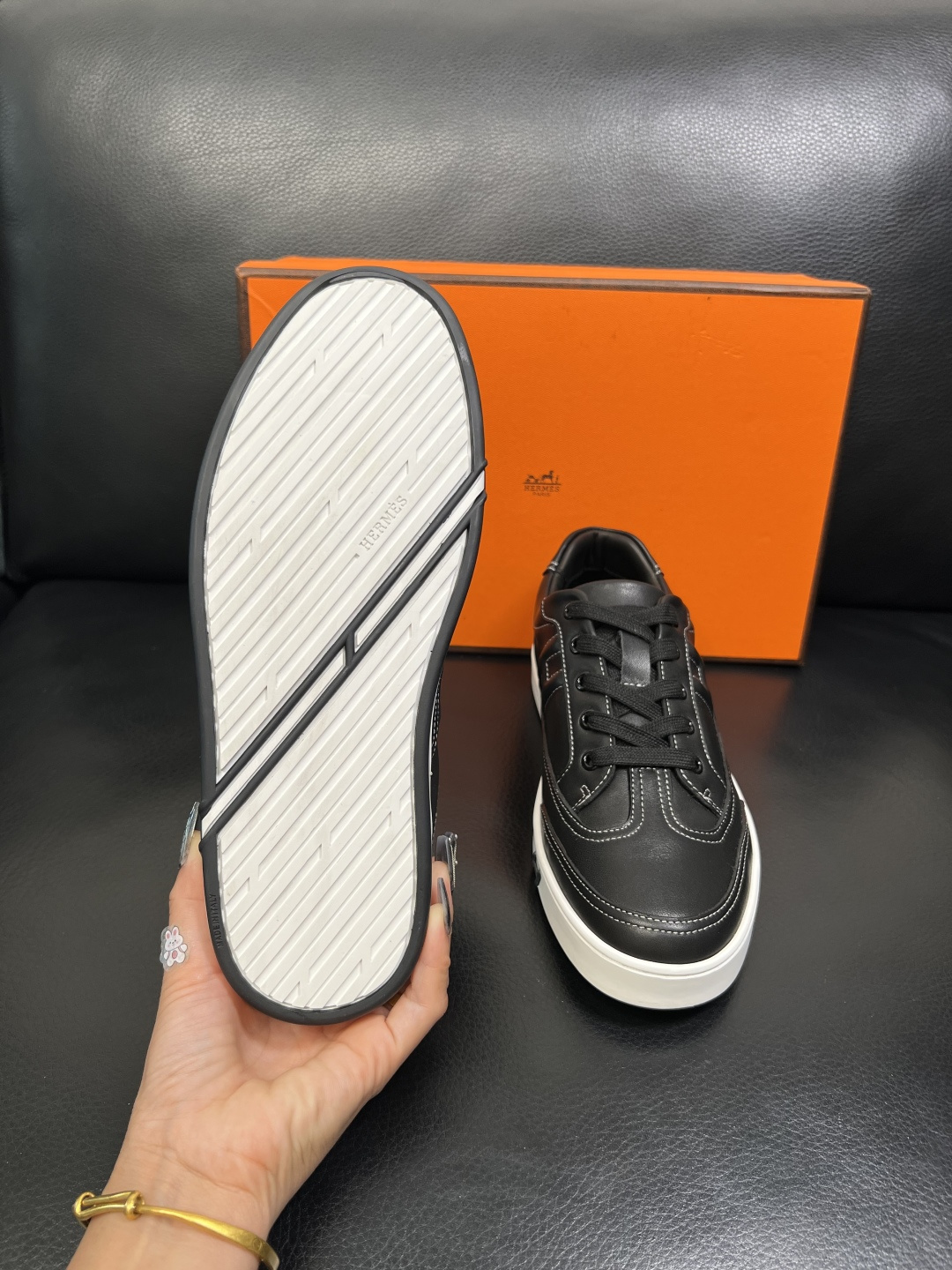 Hermes 高品质 顶级工艺品 爱马仕 专柜同步发售原厂配置，意大利进口原版牛皮面料，高品质拼接工艺，