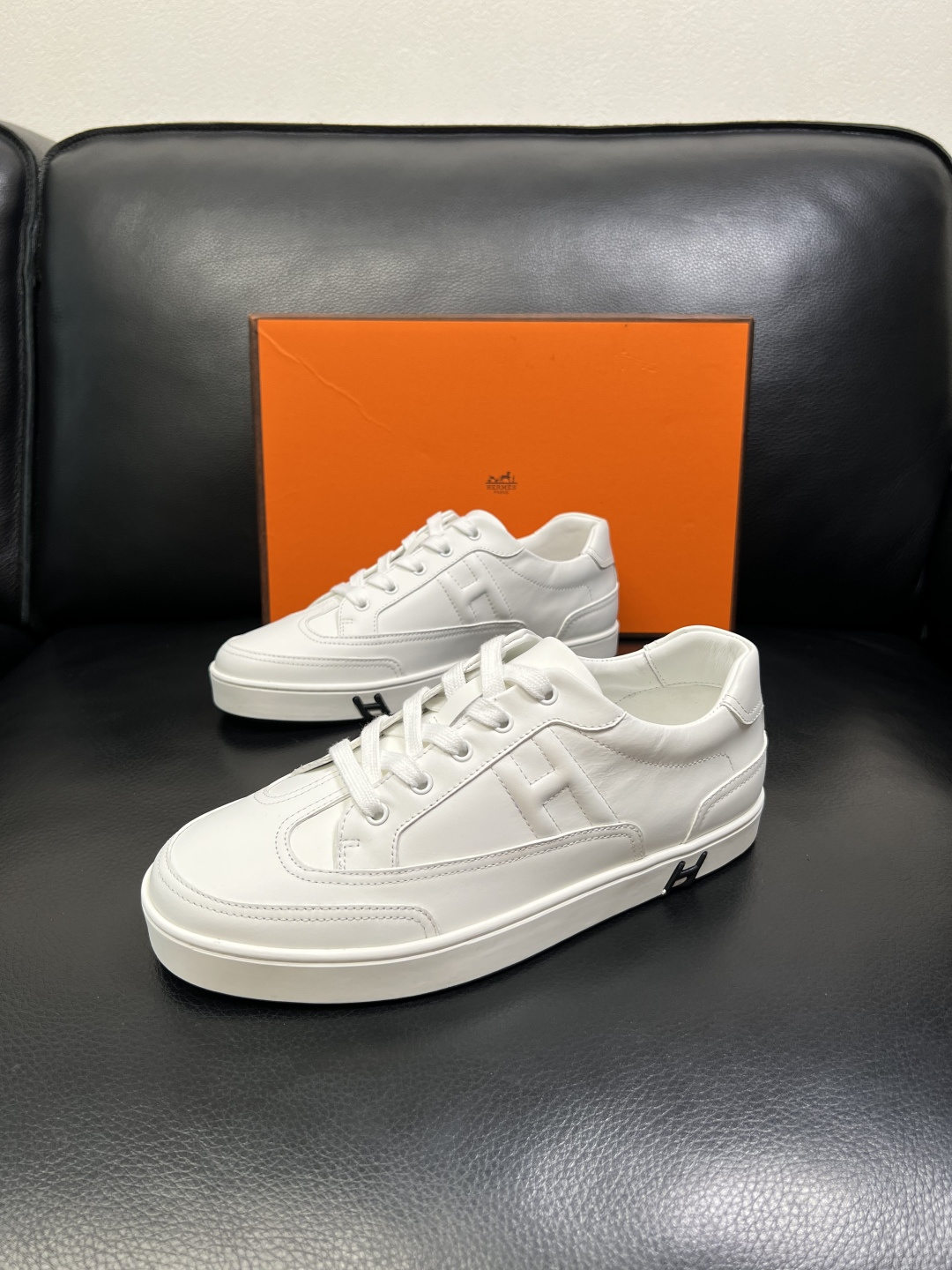 Hermes 高品质 顶级工艺品 爱马仕 专柜同步发售原厂配置，意大利进口原版牛皮面料，高品质拼接工艺，