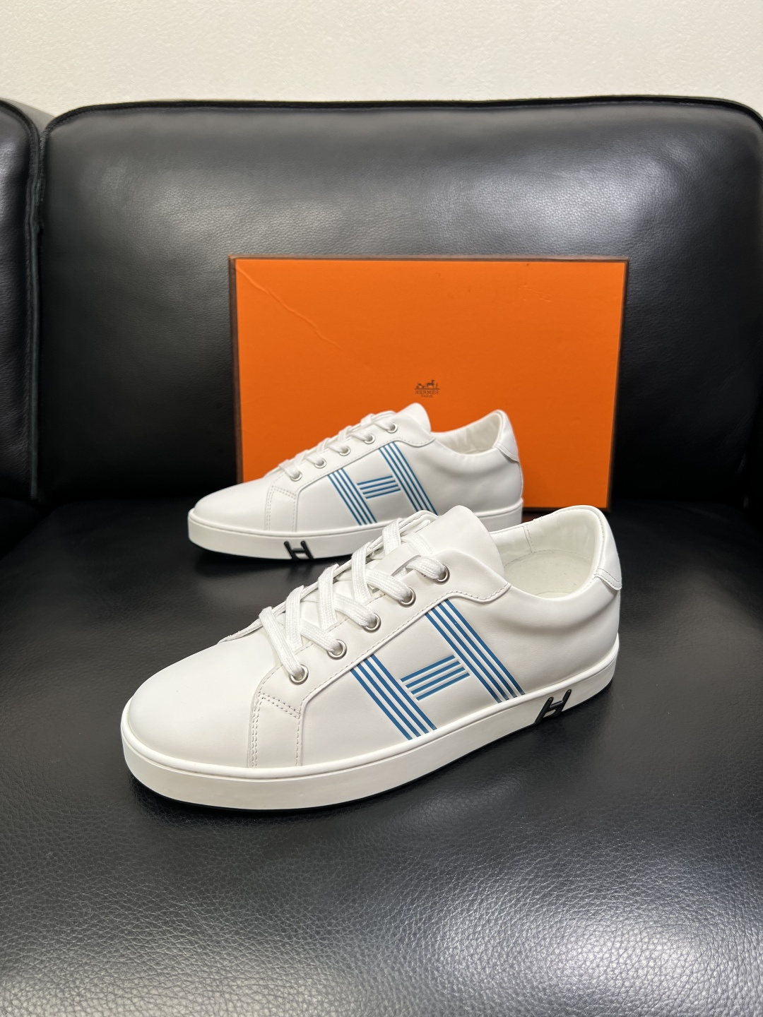 Hermes 高品质 顶级工艺品 爱马仕 专柜同步发售原厂配置，意大利进口原版牛皮面料，高品质拼接工艺，