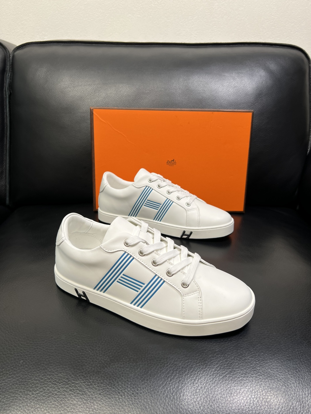 Hermes 高品质 顶级工艺品 爱马仕 专柜同步发售原厂配置，意大利进口原版牛皮面料，高品质拼接工艺，