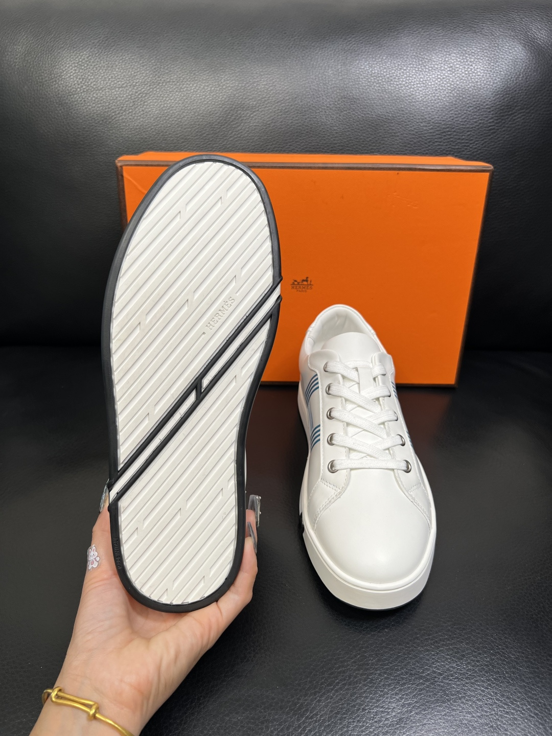 Hermes 高品质 顶级工艺品 爱马仕 专柜同步发售原厂配置，意大利进口原版牛皮面料，高品质拼接工艺，