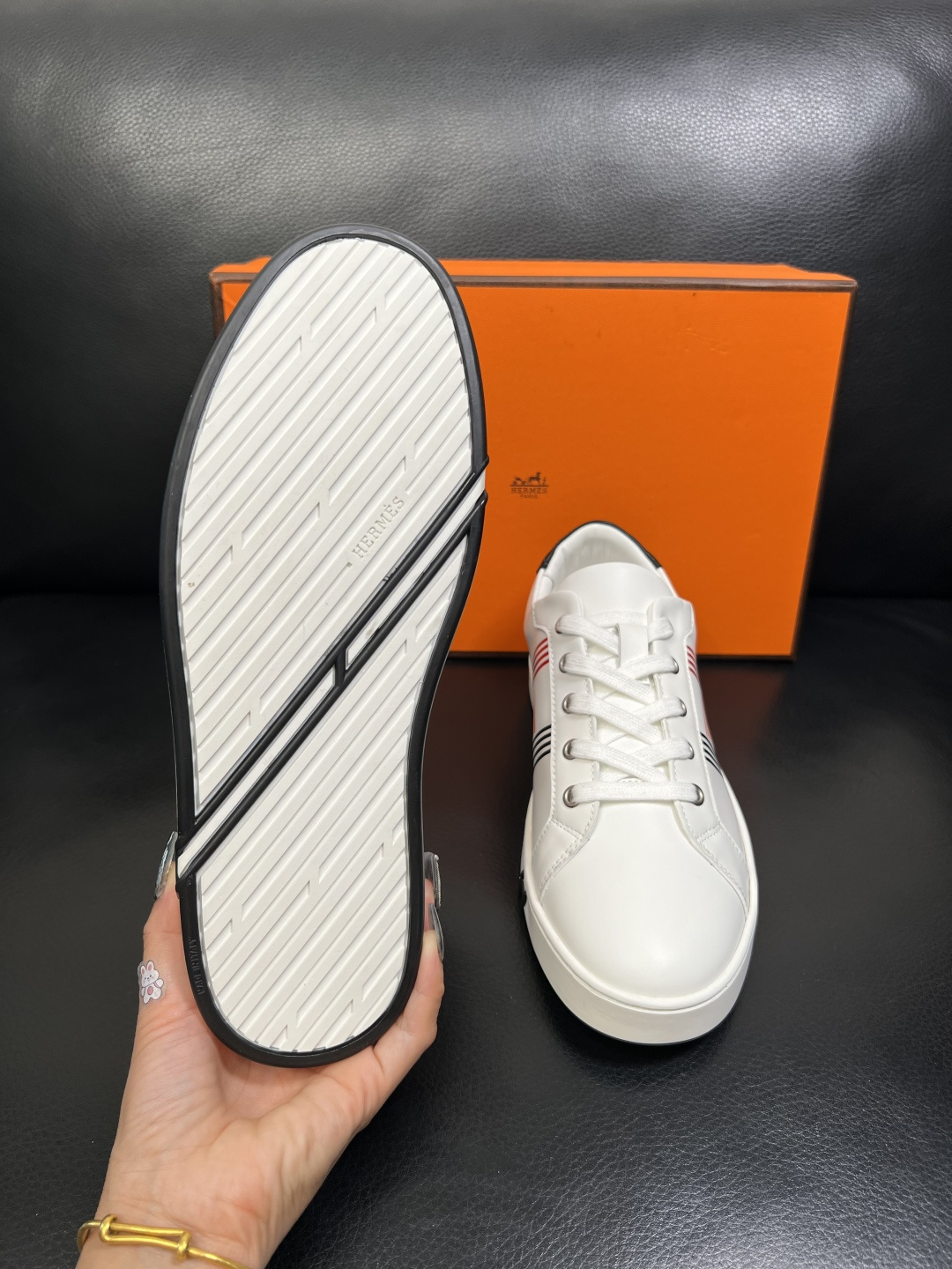 Hermes 高品质 顶级工艺品 爱马仕 专柜同步发售原厂配置，意大利进口原版牛皮面料，高品质拼接工艺，