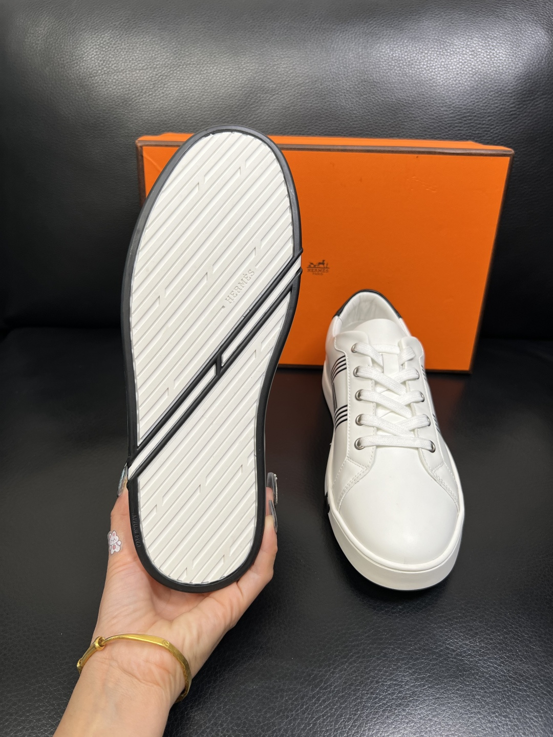 Hermes 高品质 顶级工艺品 爱马仕 专柜同步发售原厂配置，意大利进口原版牛皮面料，高品质拼接工艺，