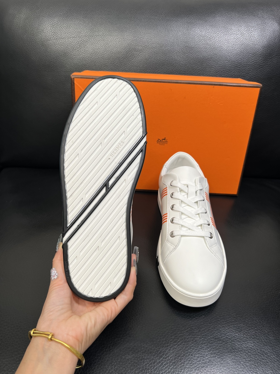 Hermes 高品质 顶级工艺品 爱马仕 专柜同步发售原厂配置，意大利进口原版牛皮面料，高品质拼接工艺，