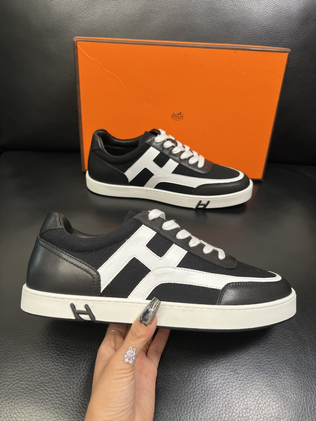 Hermes 高品质 顶级工艺品 爱马仕 专柜同步发售原厂配置，意大利进口原版牛皮面料，高品质拼接工艺，