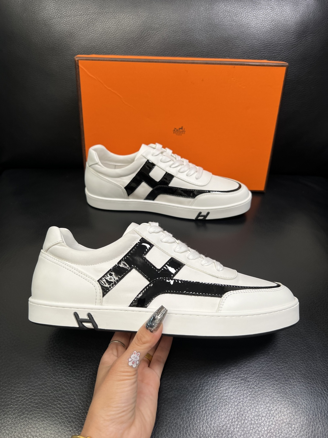 Hermes 高品质 顶级工艺品 爱马仕 专柜同步发售原厂配置，意大利进口原版牛皮面料，高品质拼接工艺，